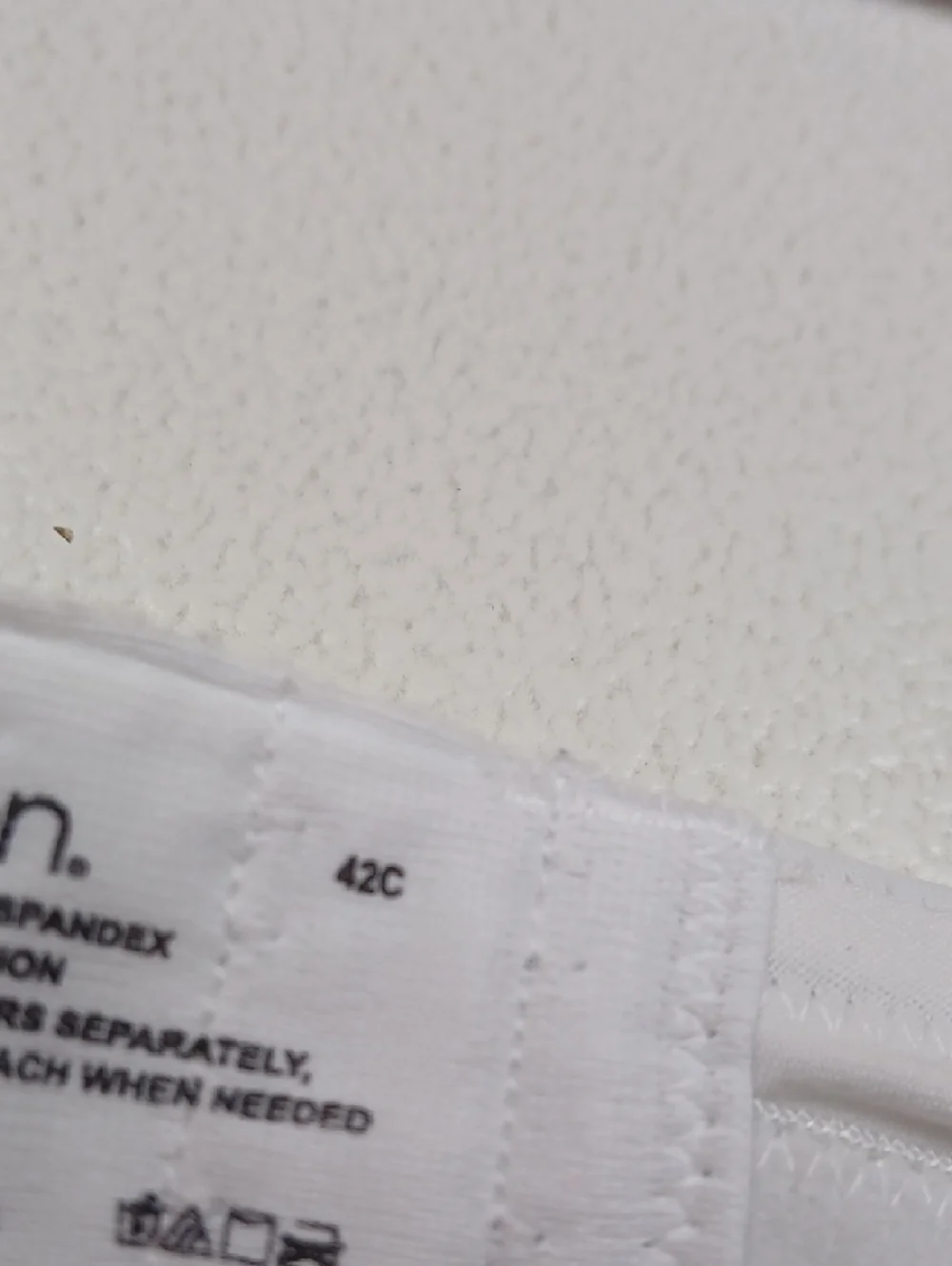 White Molded Cup Convertible Bra with Supportive Underband - Picture 3 of 7